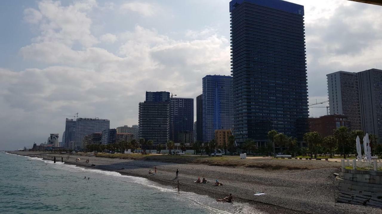 Batumi Beach Tower ภายนอก รูปภาพ